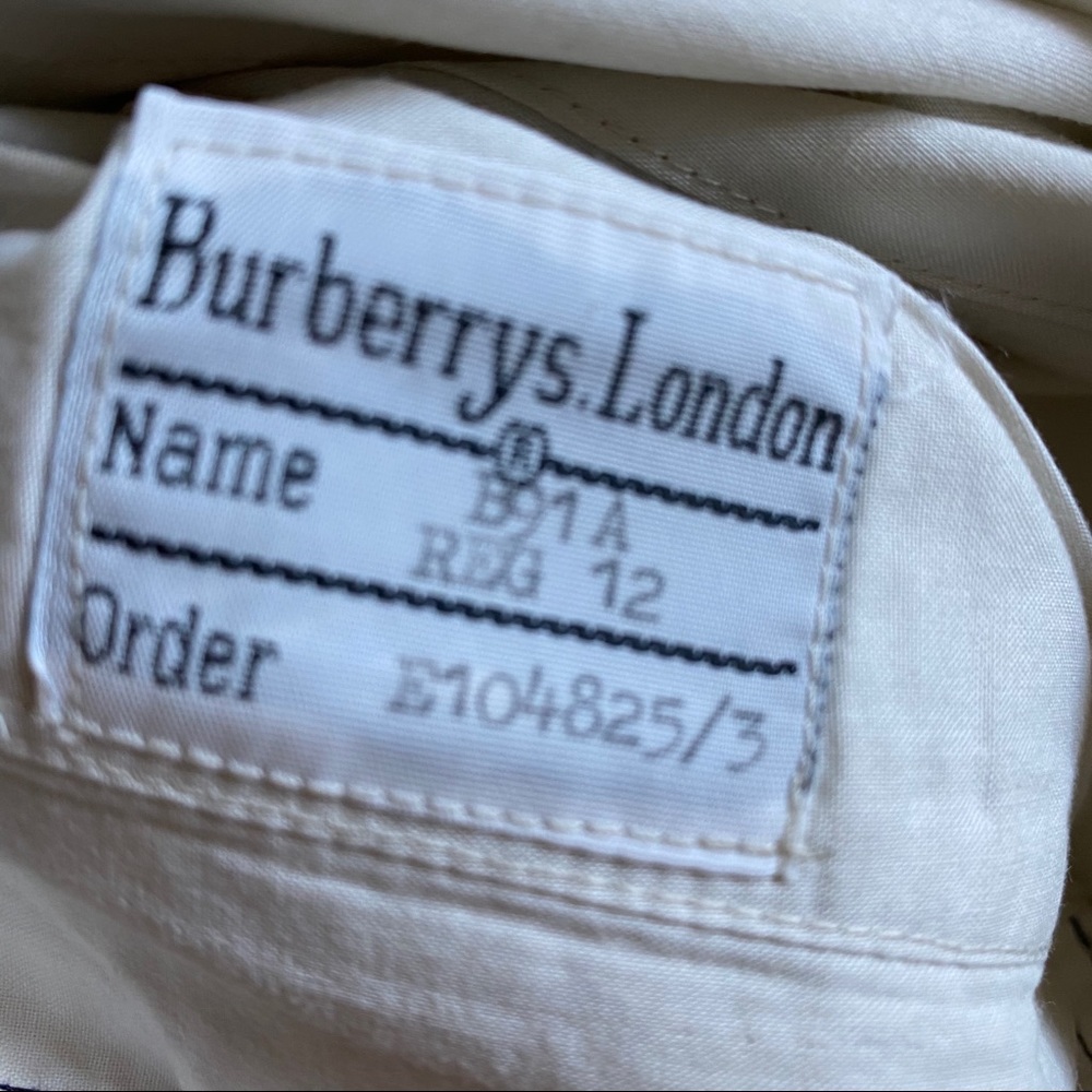 Vintage Burberry Trench Coat Ivory 12 - Picture 11 of 16